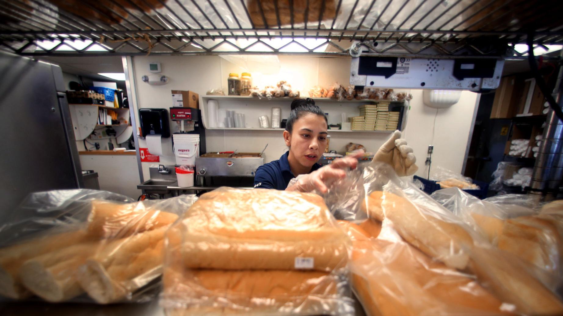 Steller's Friday Notebook: Minimum wage increase didn't cause 'devastation'